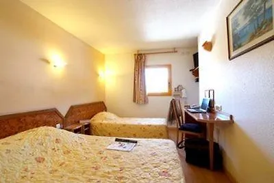 Aubagne Hotel 2*