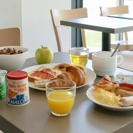 Aubagne 2* Gémenos